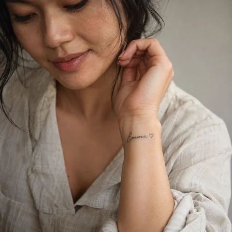 Example of lettering and rhythm on skin, AI simulation